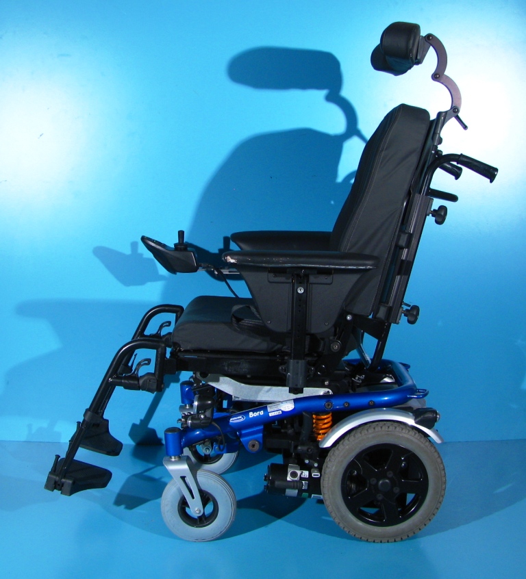 Carucior electric Invacare Bora – 6 km/h Carucior electric Invacare Bora – 6 km/h